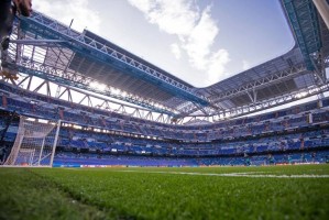 要逆转阿森纳！皇马拿出两大奇招，新球场成关键，这钱没白花