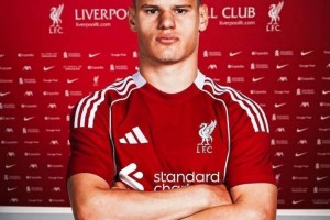 马上下树罗马诺：利物浦签科尔克兹即将达口头协议！别着急！