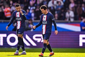 5球狂胜开启新纪元！没有姆巴佩的大巴黎更强，复刻皇马米兰辉煌