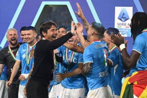 那不勒斯引援大举升级！努涅斯、桑乔等六名强援助力冠军夺冠之路