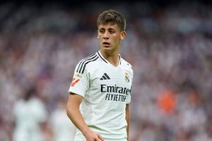 20岁土耳其新星居勒尔蜕变夺欧冠MVP 感恩阿隆索